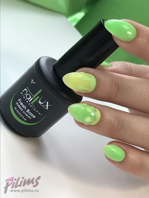 FRESH BASE RUBBER LUXNAIL #665lime neon